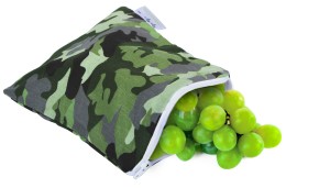 1408403356874_SWB8093_Itzy Ritzy_Snack Happens_Reusable and Washable Snack Bag_Camo 1.1200w